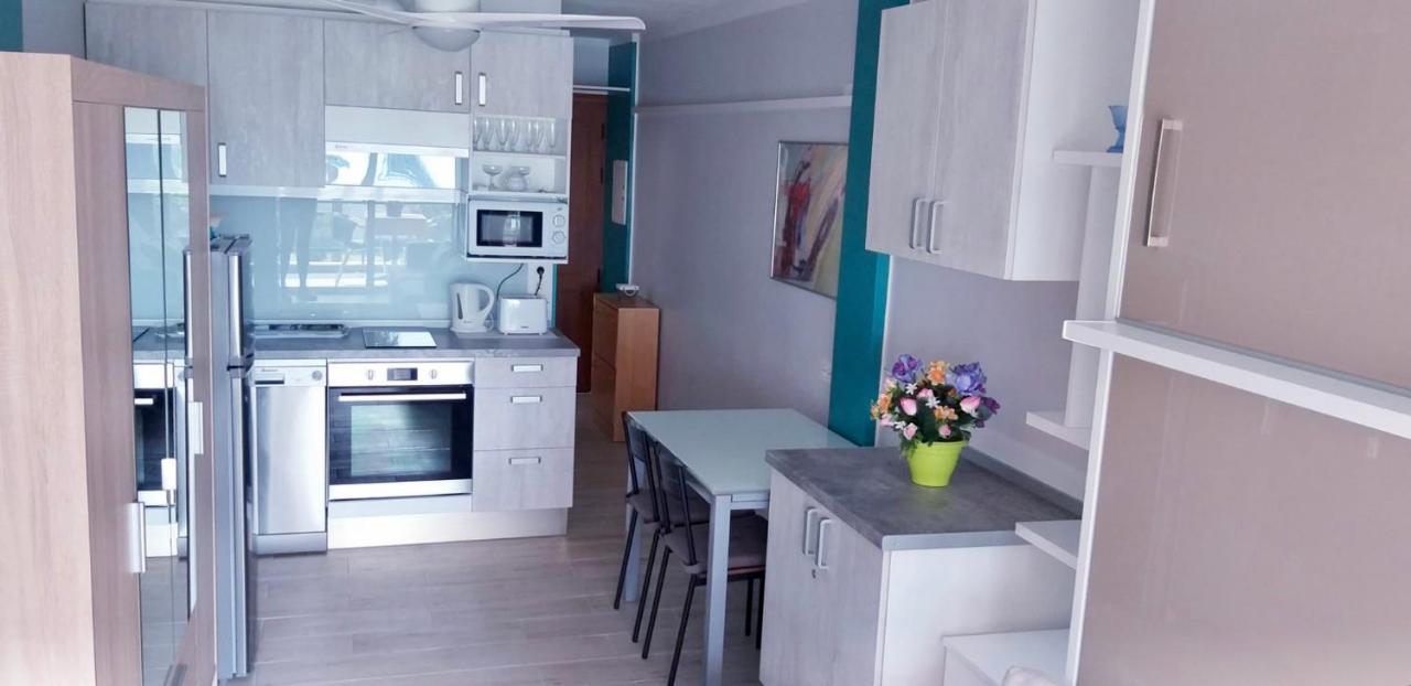 Studio Ocean Coast Los Cristianos Comodoro Exterior photo